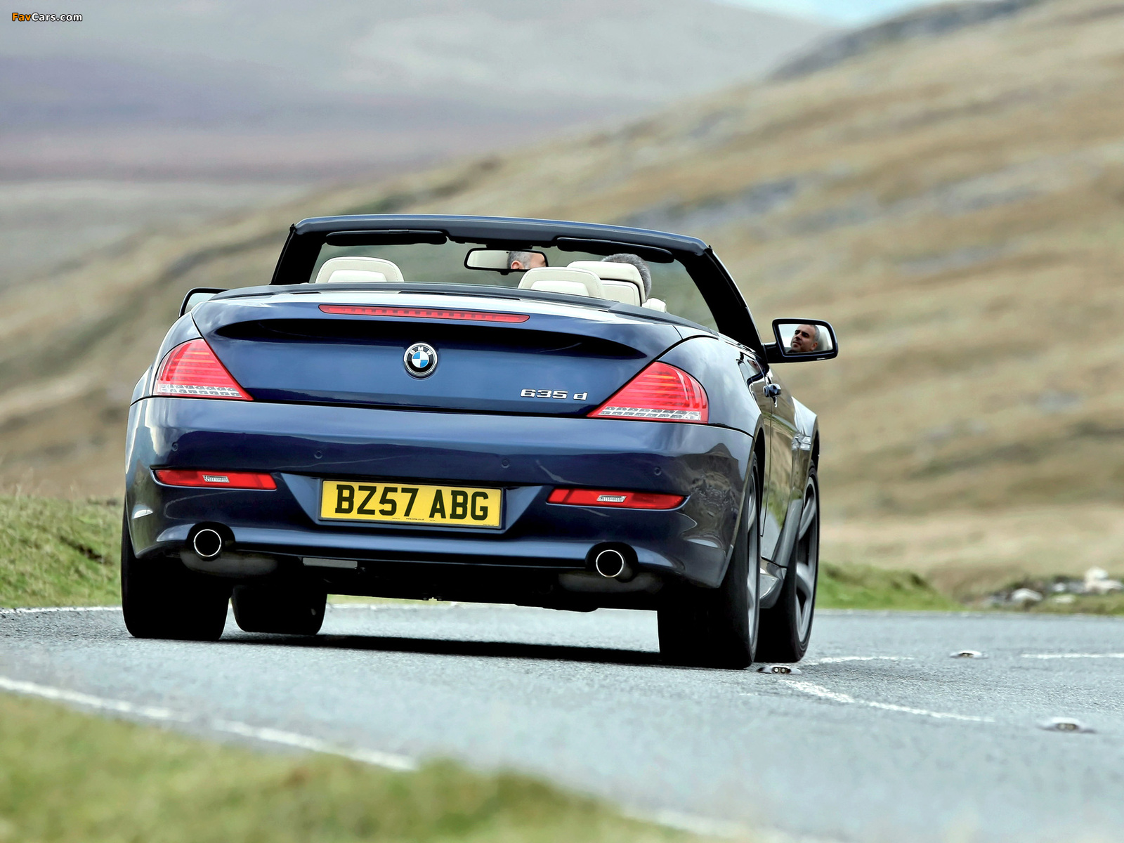 Pictures of BMW 635d Cabrio UK-spec (E64) 2007–11 (1600 x 1200)