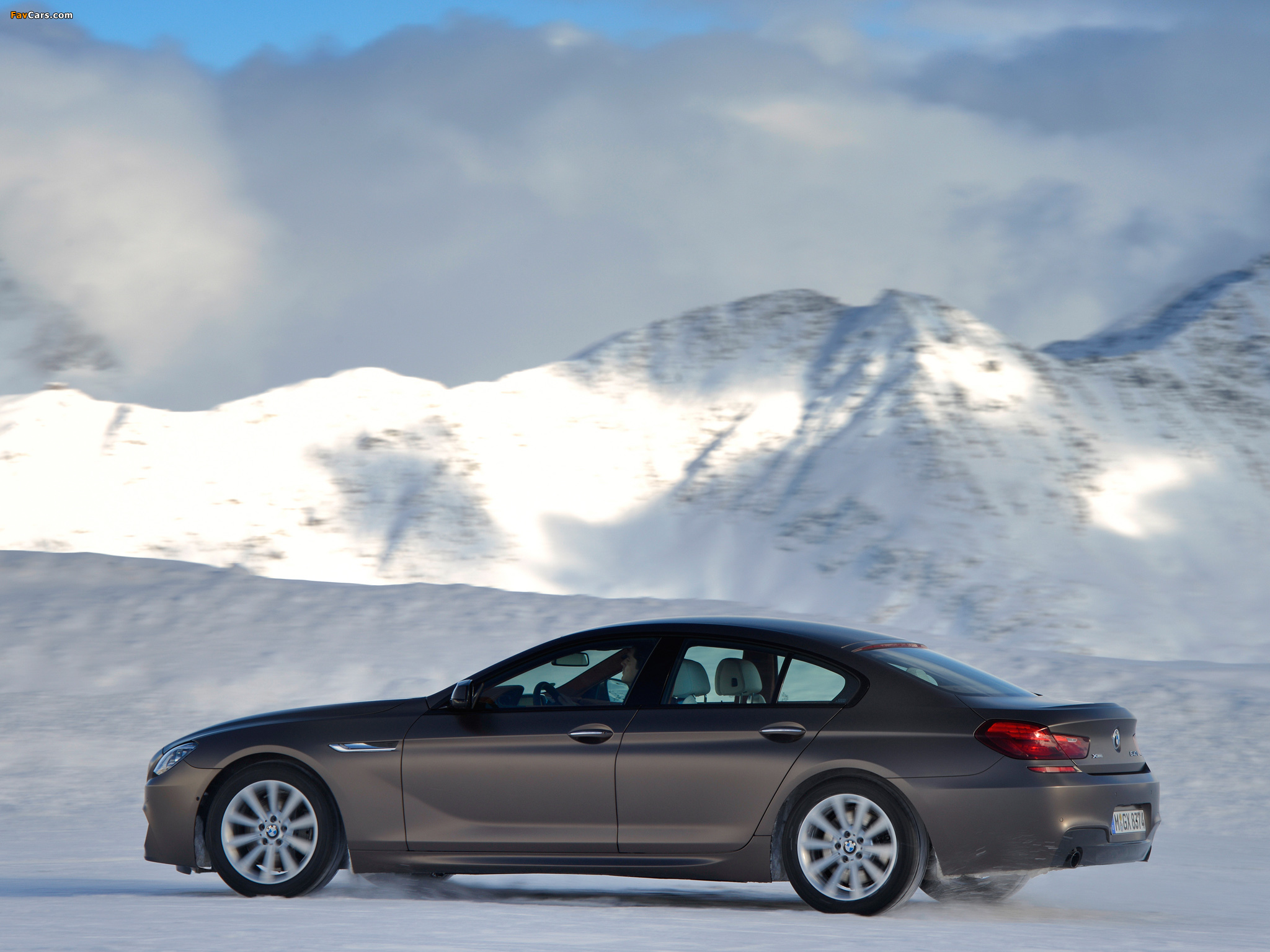 Pictures of BMW 640i xDrive Gran Coupe M Sport Package (F06) 2013 (2048 x 1536)