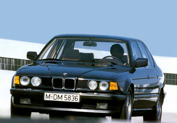 BMW 735i (E32) 1986–92 photos