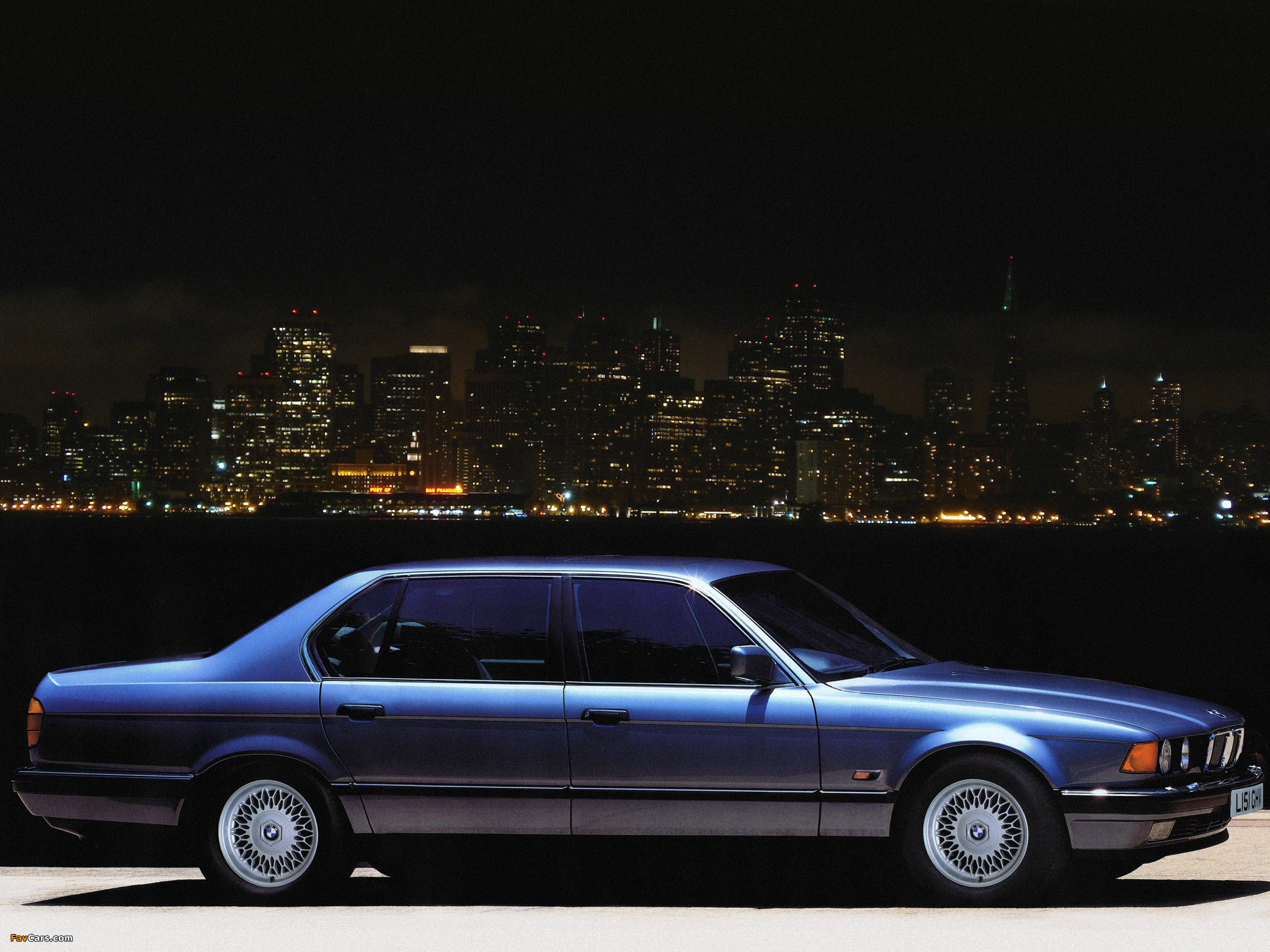 BMW 750iL UK-spec (E32) 1987–94 images (2048 x 1536)