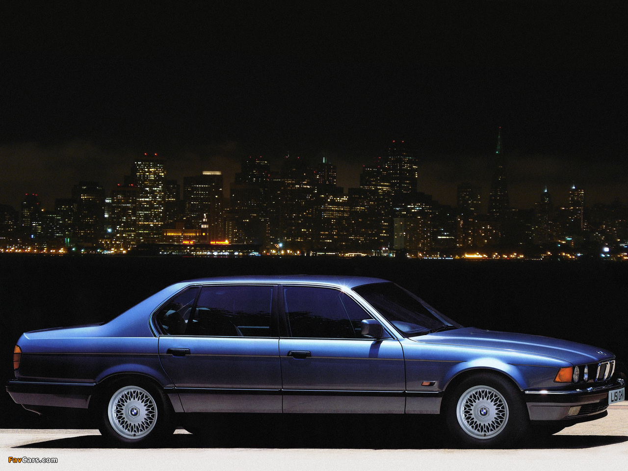 BMW 750iL UK-spec (E32) 1987–94 images (1280 x 960)