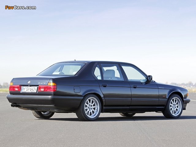 BMW 750iL (E32) 1987–94 pictures (640 x 480)