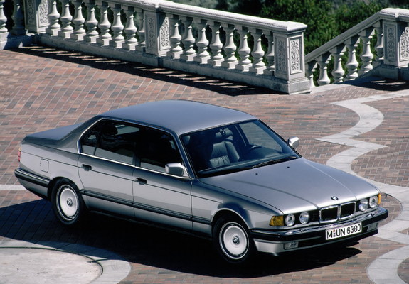 BMW 750iL (E32) 1987–94 pictures