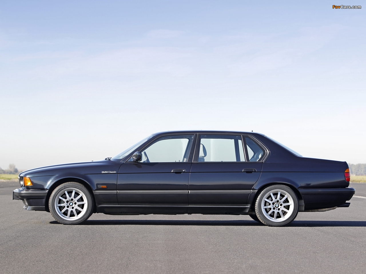 BMW 750iL (E32) 1987–94 wallpapers (1280 x 960)