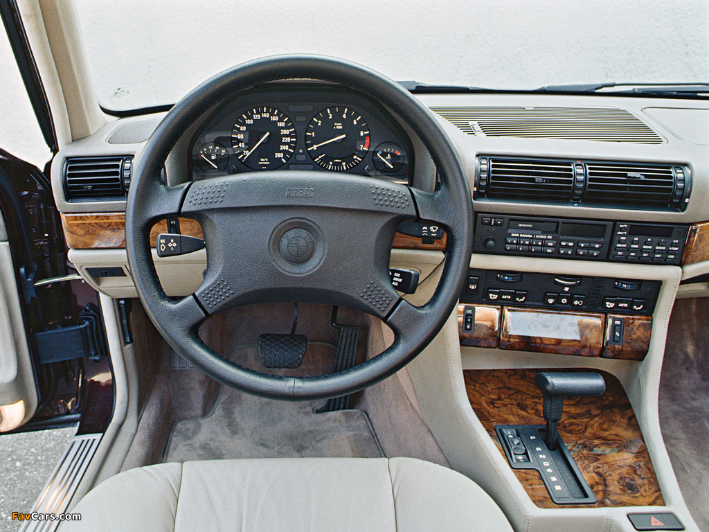 BMW 740i (E32) 1992–94 images (1024 x 768)