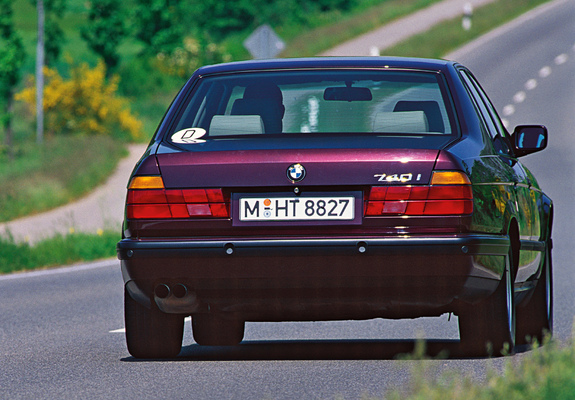 BMW 740i (E32) 1992–94 images