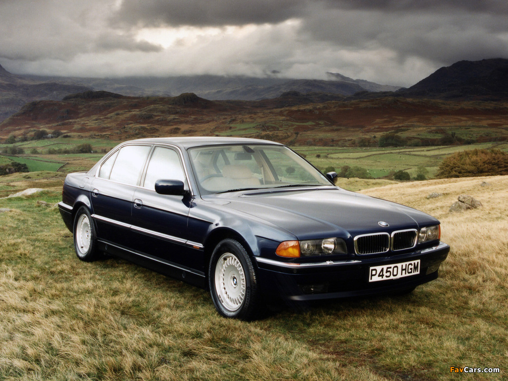 BMW 750iL UK-spec (E38) 1994–98 images (1024 x 768)
