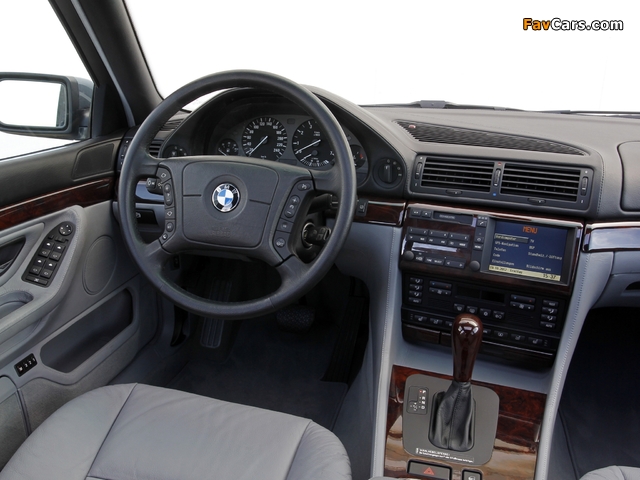 BMW 750iL (E38) 1998–2001 images (640 x 480)