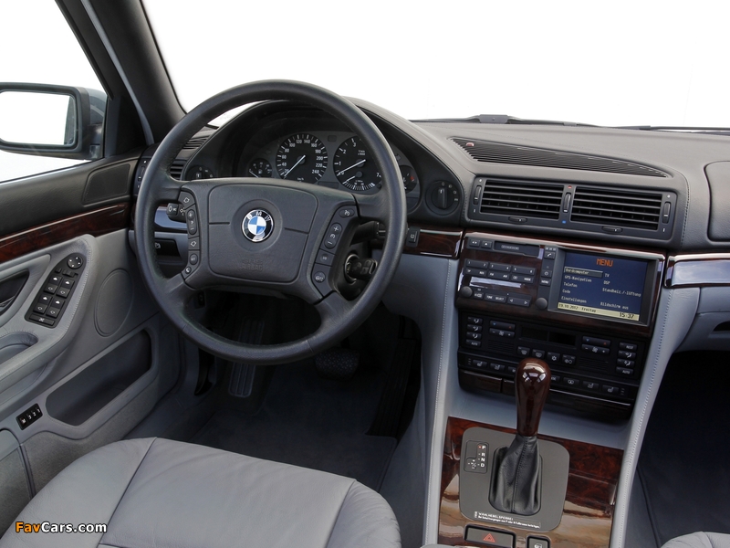 BMW 750iL (E38) 1998–2001 images (800 x 600)