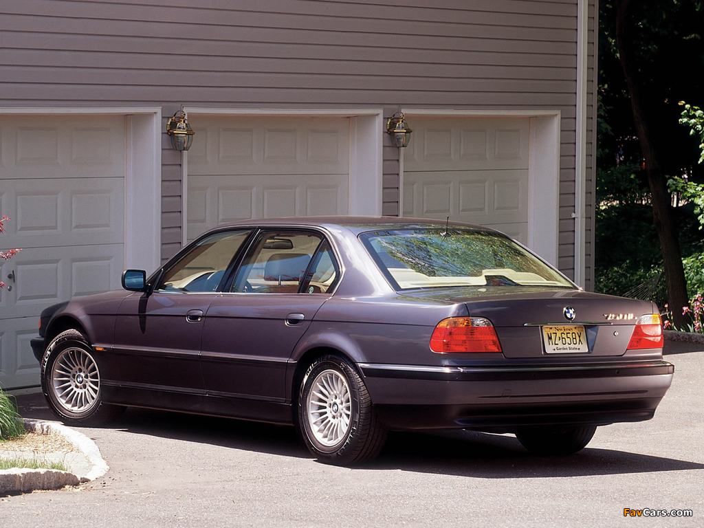 BMW 750iL US-spec (E38) 1998–2001 photos (1024 x 768)