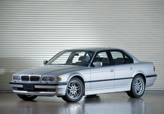 BMW 740i US-spec (E38) 1998–2001 pictures