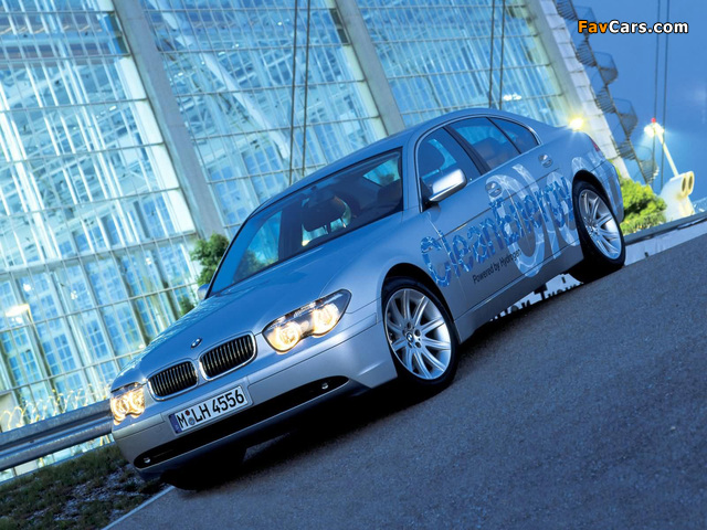 BMW 745H CleanEnergy Concept (E65) 2002 wallpapers (640 x 480)