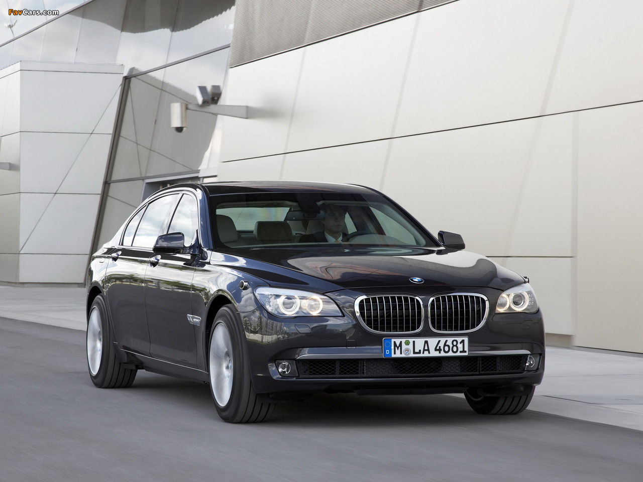 BMW 760Li Security (F03) 2009–12 images (1280 x 960)