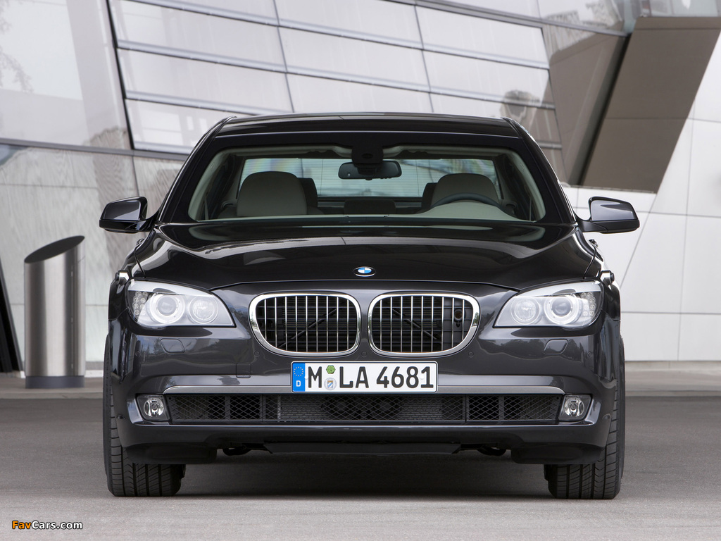 BMW 760Li Security (F03) 2009–12 images (1024 x 768)