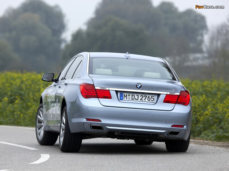 BMW ActiveHybrid 7 (F04) 2009–12 images (800 x 600)
