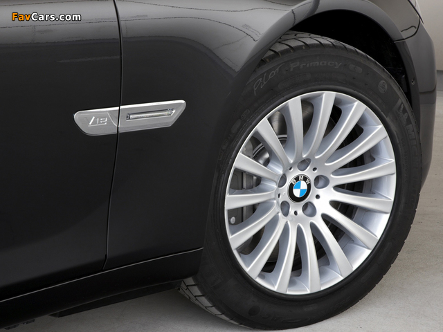 BMW 760Li Security (F03) 2009–12 photos (640 x 480)