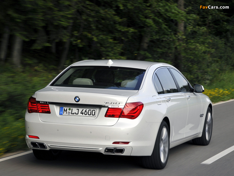 BMW 760Li (F02) 2009–12 photos (800 x 600)