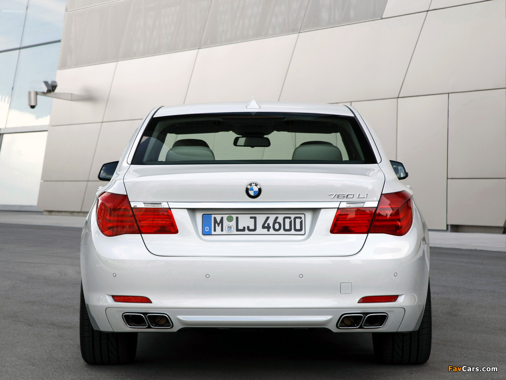 BMW 760Li (F02) 2009–12 pictures (1024 x 768)