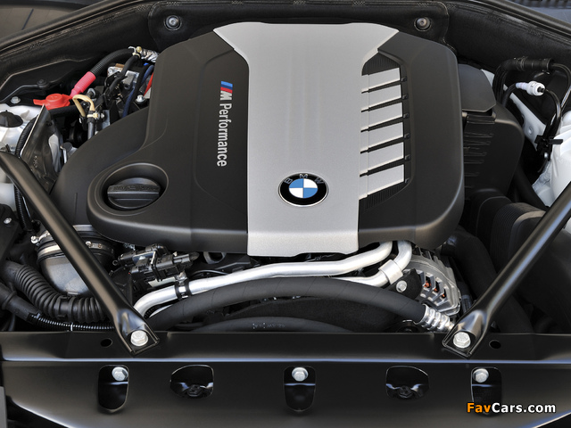 BMW 750d xDrive (F01) 2012 images (640 x 480)