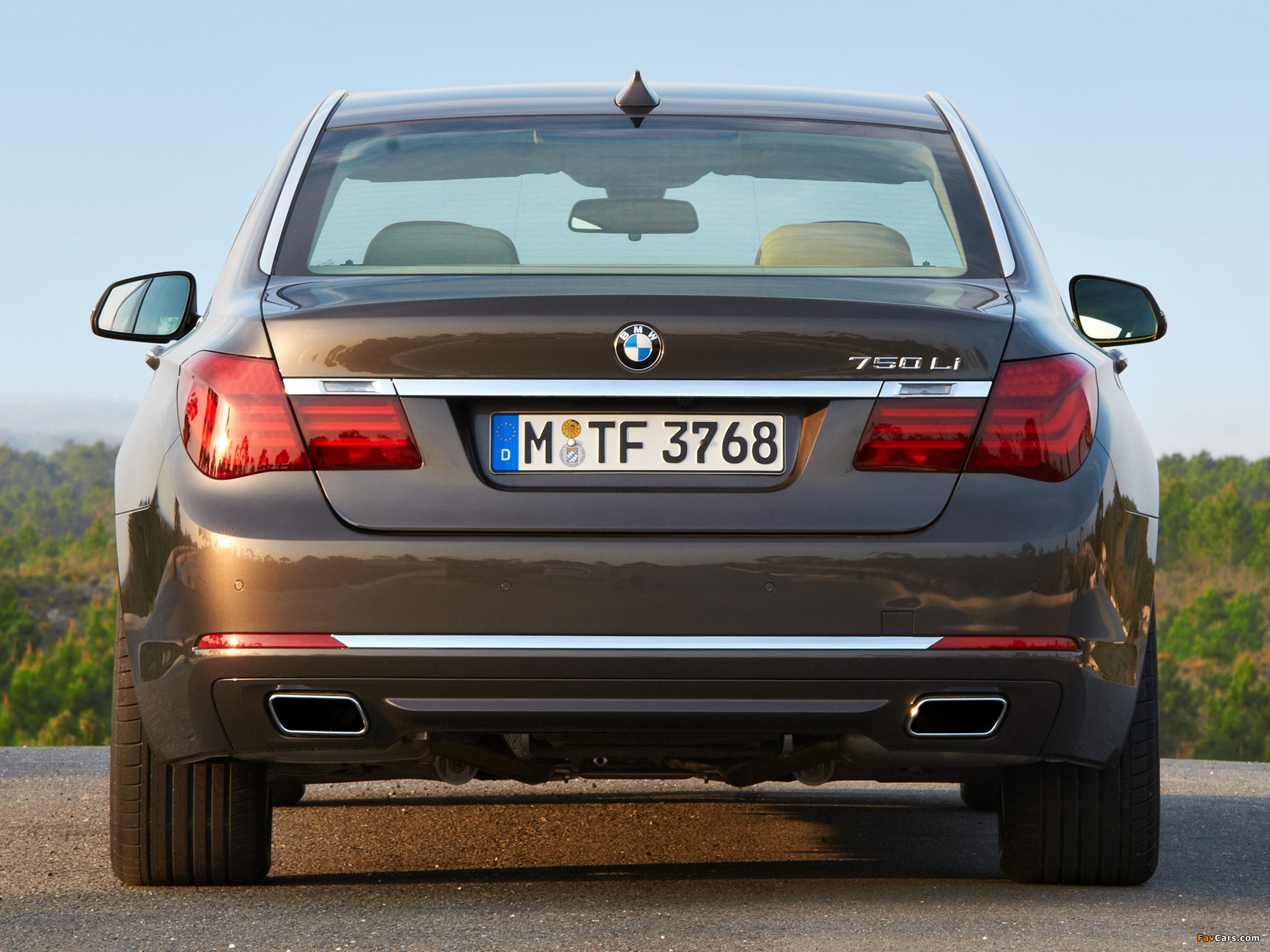 BMW 750Li (F02) 2012 photos (2048 x 1536)