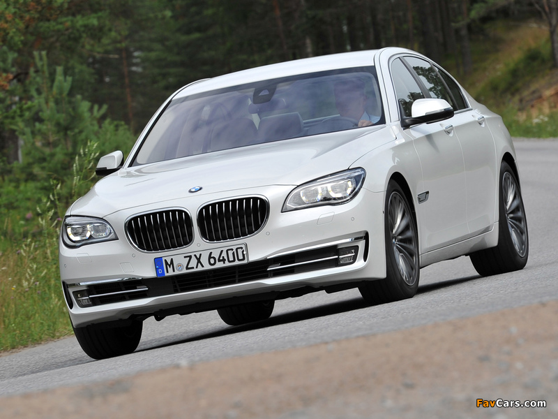 BMW 750i (F01) 2012 pictures (800 x 600)