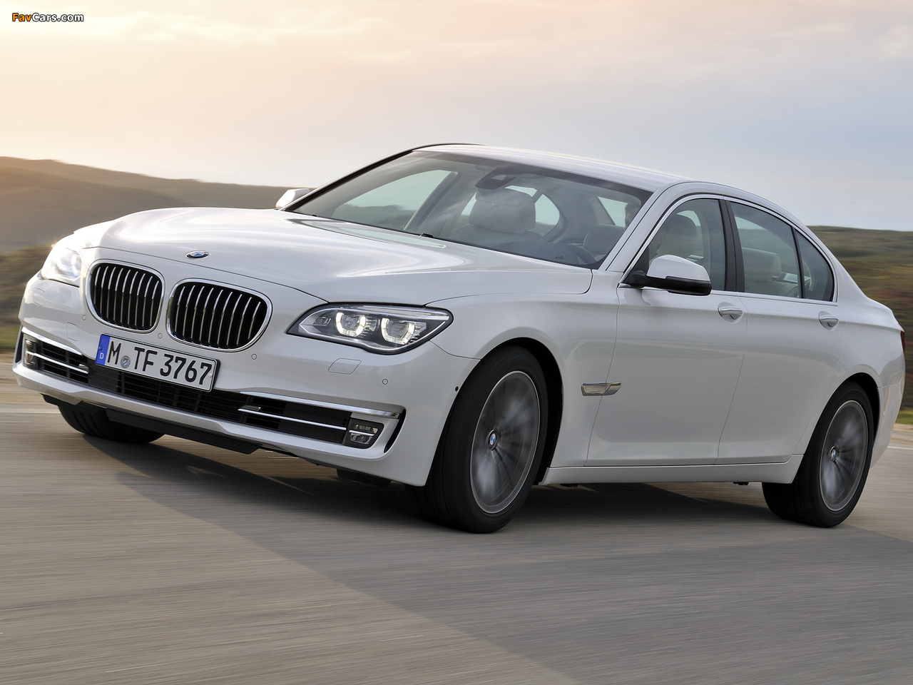BMW 750d xDrive (F01) 2012 pictures (1280 x 960)