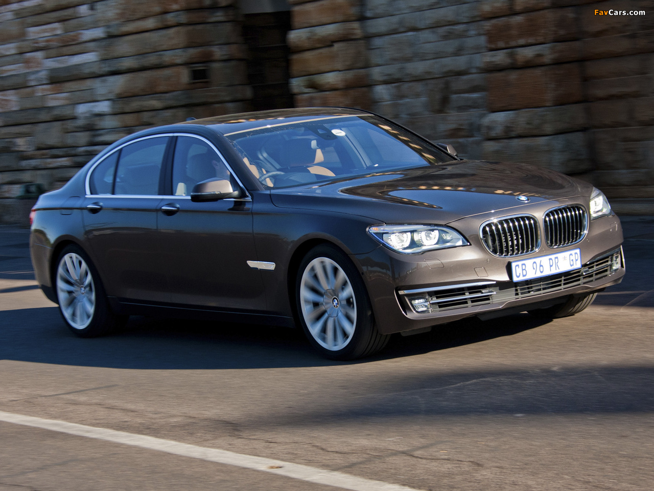 BMW 750i ZA-spec (F01) 2012 wallpapers (1280 x 960)