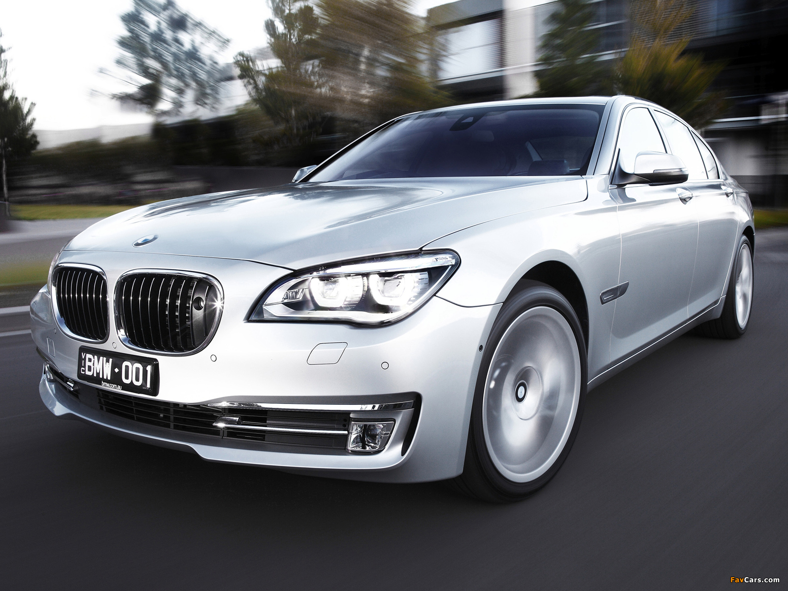 BMW 750i AU-spec (F01) 2012 wallpapers (1600 x 1200)