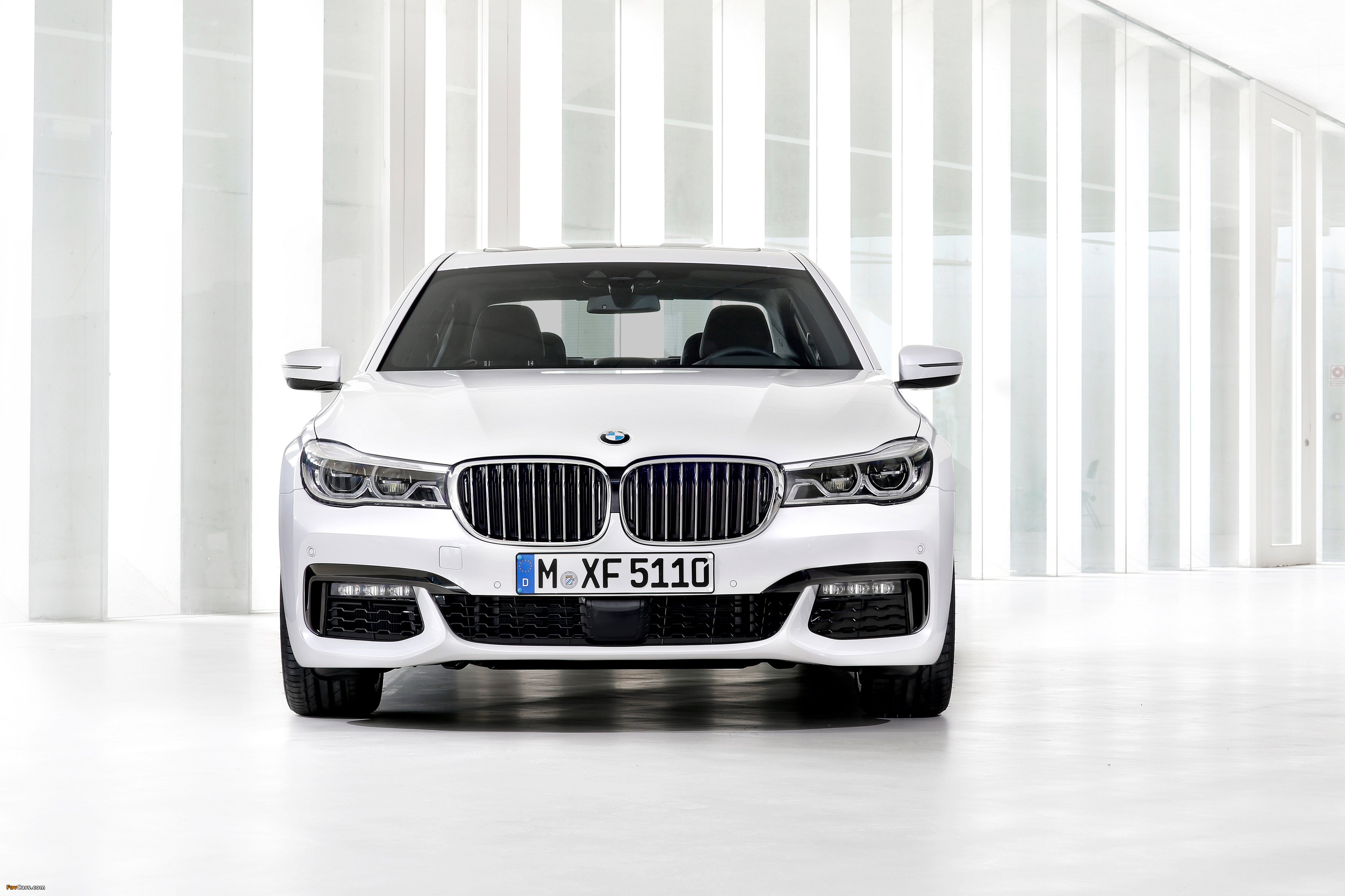BMW 750Li xDrive M Sport (G12) 2015 images (3508 x 2338)