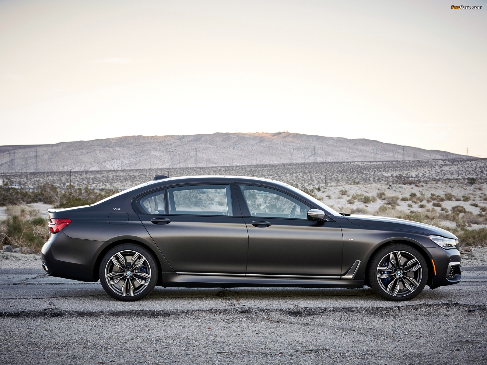BMW M760i xDrive North America (G11) 2017 pictures (1600 x 1200)