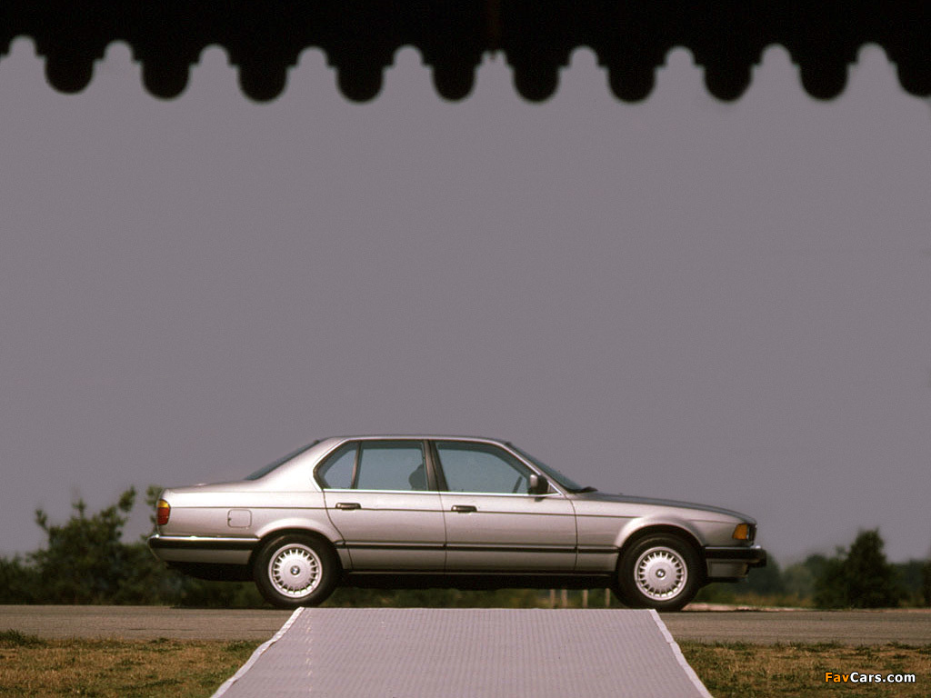 BMW 730i (E32) 1986–94 images (1024 x 768)
