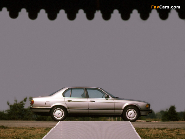 BMW 730i (E32) 1986–94 images (640 x 480)