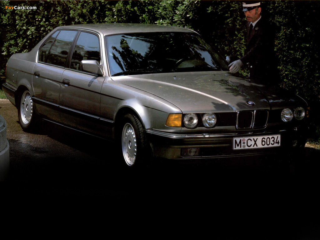 BMW 7 Series (E32) 1986–94 photos (1024 x 768)