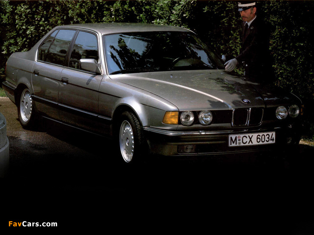 BMW 7 Series (E32) 1986–94 photos (640 x 480)