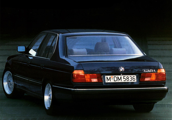 BMW 735i (E32) 1986–92 wallpapers