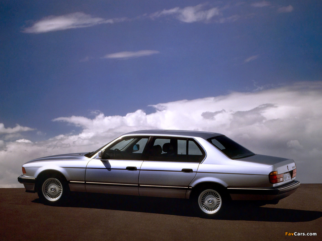 BMW 750i (E32) 1987–94 images (1024 x 768)