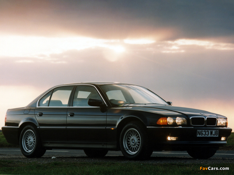 BMW 740i UK-spec (E38) 1994–98 wallpapers (800 x 600)