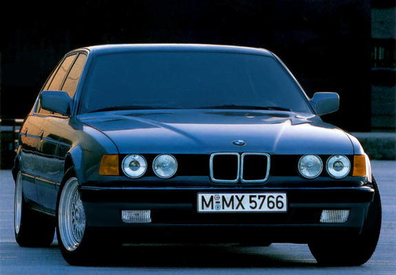 Images of BMW 7 Series (E32) 1986–94