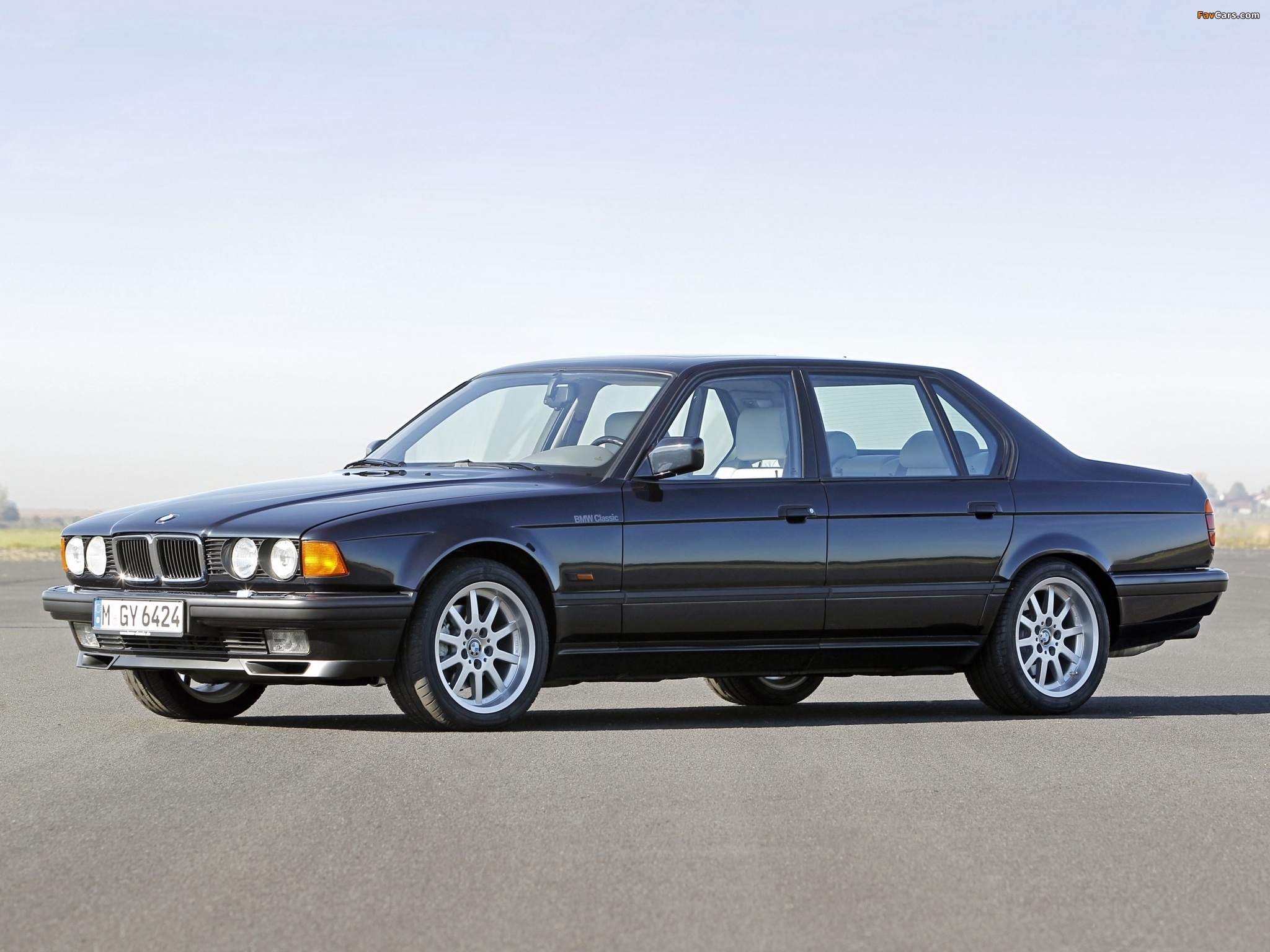 Images of BMW 750iL (E32) 1987–94 (2048 x 1536)