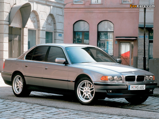 Images of BMW 740i (E38) 1998–2001 (640 x 480)