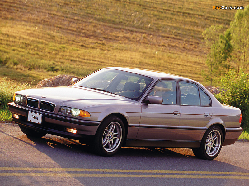Images of BMW 740i US-spec (E38) 1998–2001 (800 x 600)