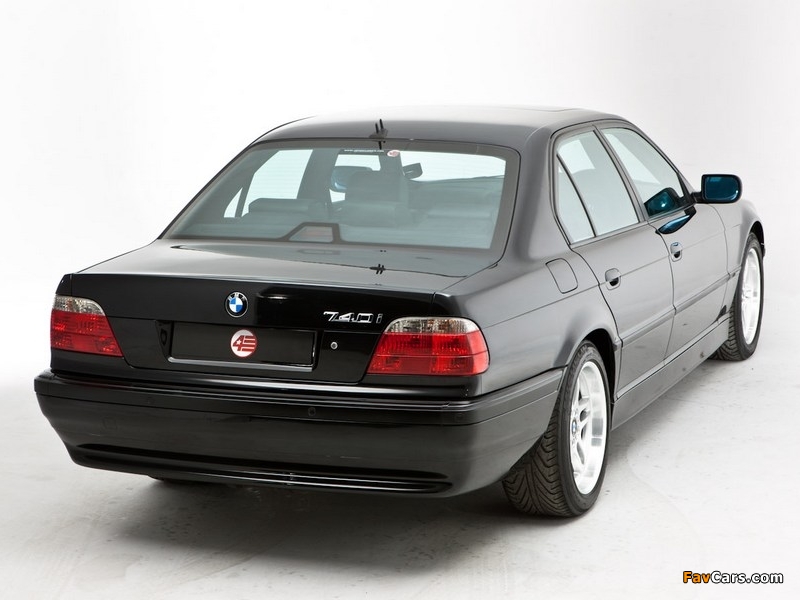 Images of BMW 740i Sport Pack (E38) 1999–2001 (800 x 600)