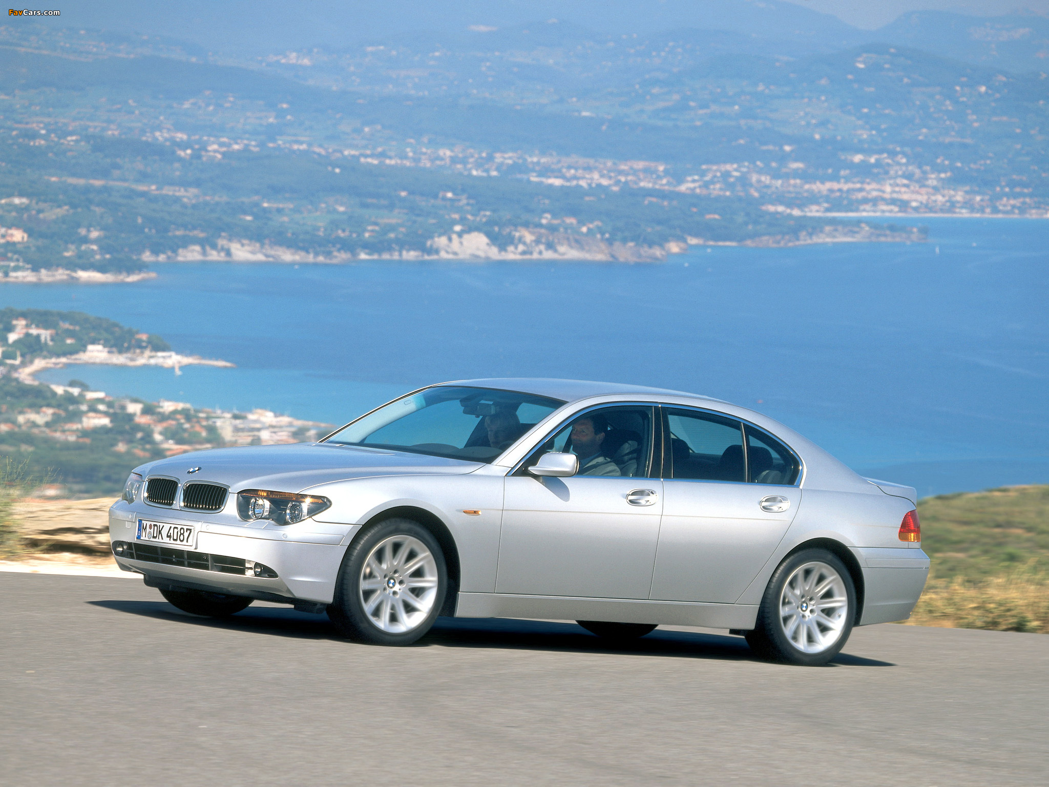 Images of BMW 730i (E65) 2003–05 (2048 x 1536)