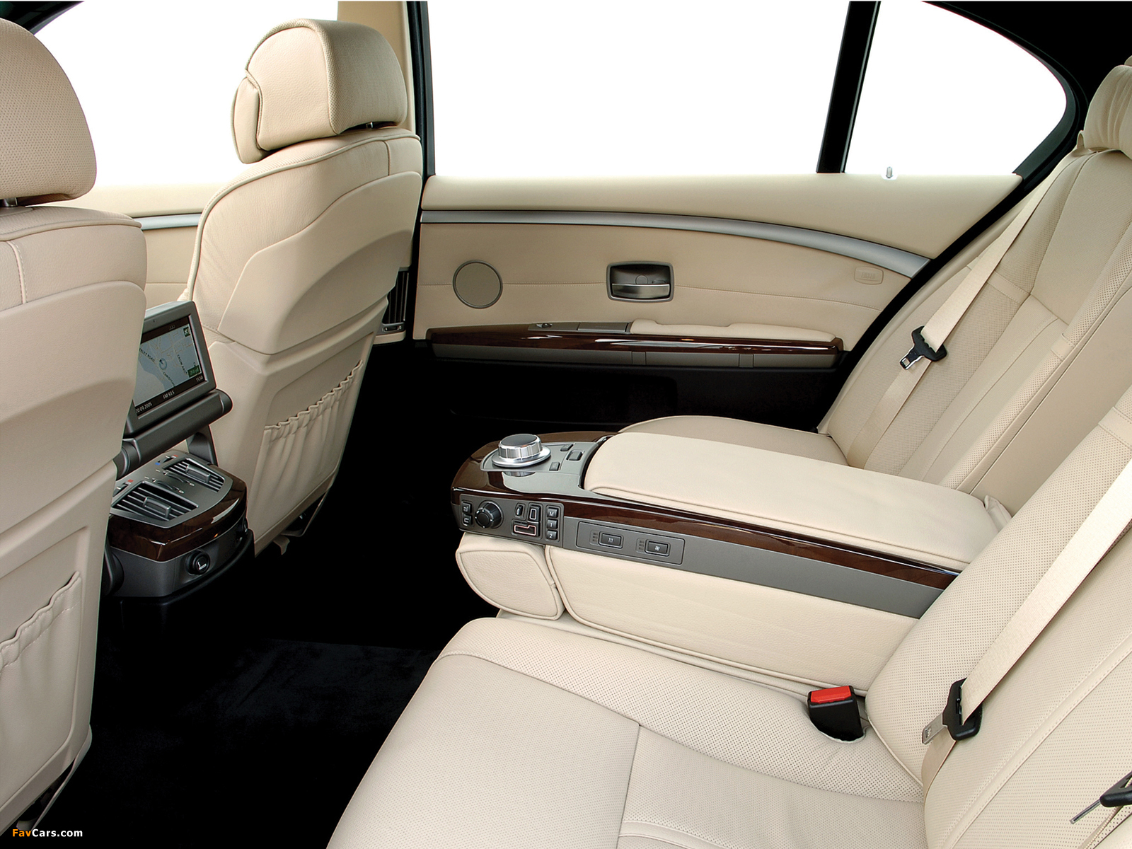 Images of BMW 730Ld UK-spec (E66) 2005–08 (1600 x 1200)