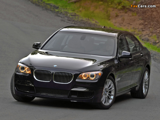 Images of BMW 740i US-spec (F01) 2010–12 (640 x 480)
