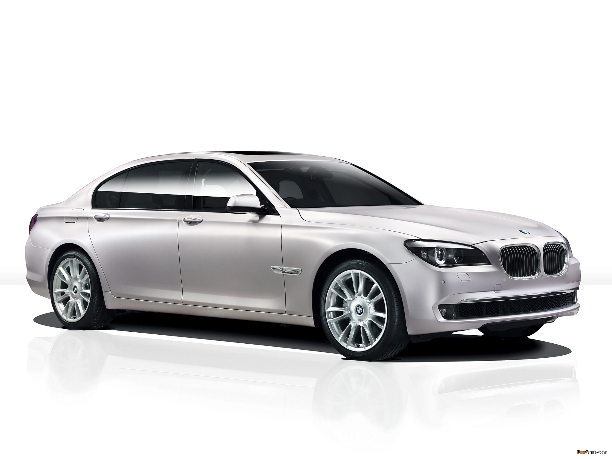 Images of BMW 7 Series Individual by Didit Hediprasetyo (F01) 2012 (2048 x 1536)