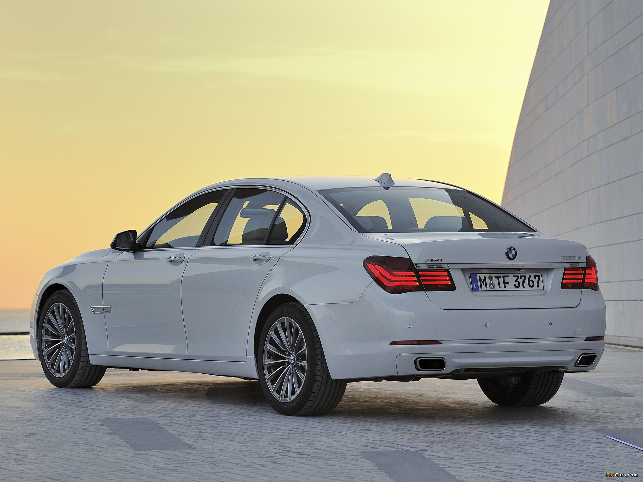 Images of BMW 750d xDrive (F01) 2012 (2048 x 1536)