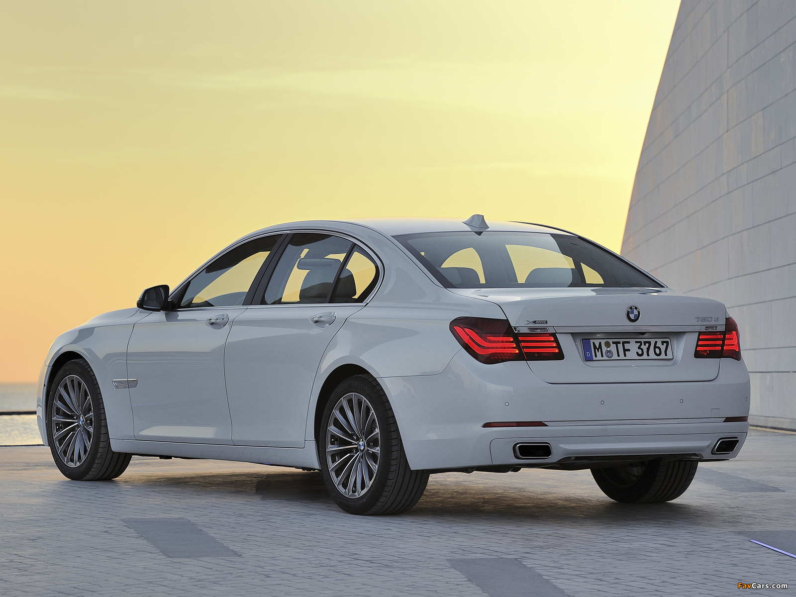 Images of BMW 750d xDrive (F01) 2012 (1600 x 1200)
