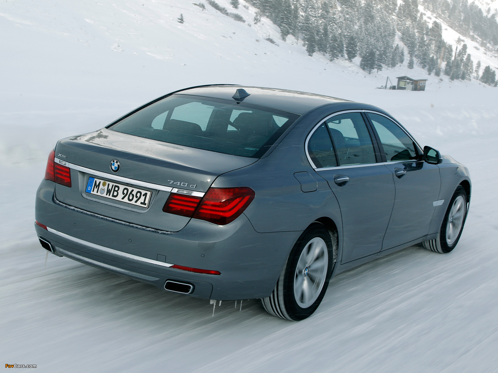 Images of BMW 740d xDrive (F01) 2012 (1600 x 1200)