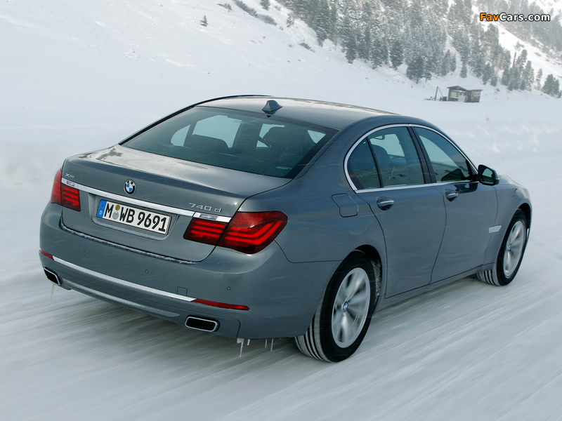 Images of BMW 740d xDrive (F01) 2012 (800 x 600)